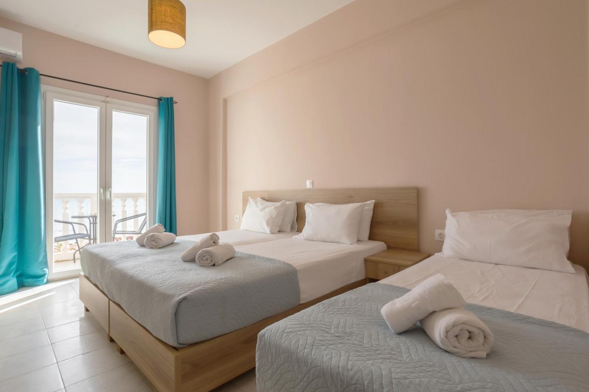 Mare Blu Studios & Suites Laganas Luaran gambar