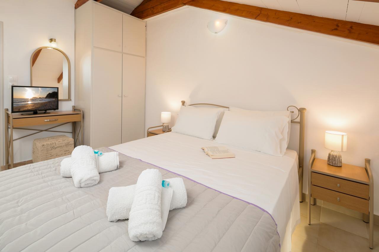 Mare Blu Studios & Suites Laganas Luaran gambar