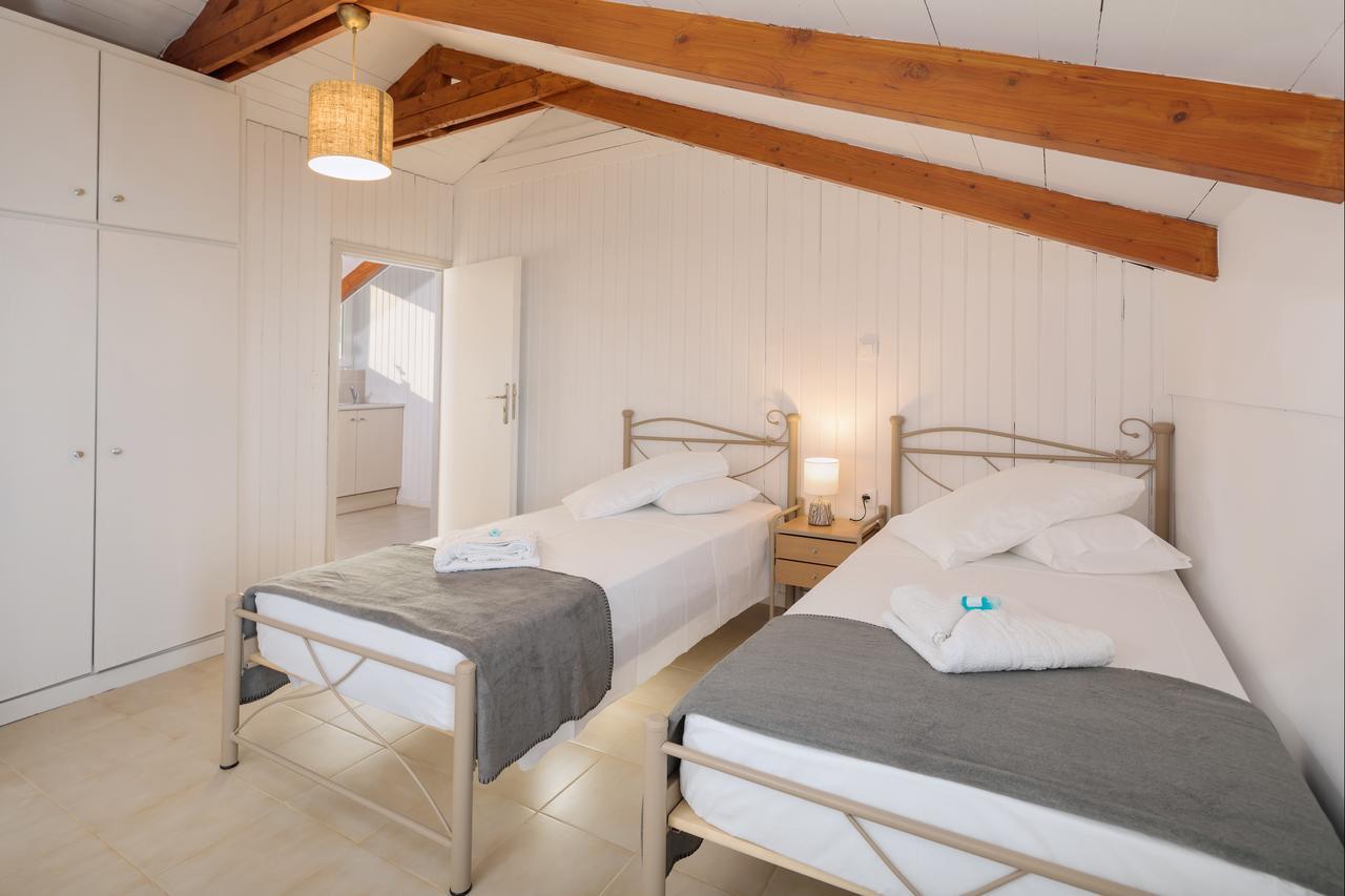 Mare Blu Studios & Suites Laganas Luaran gambar